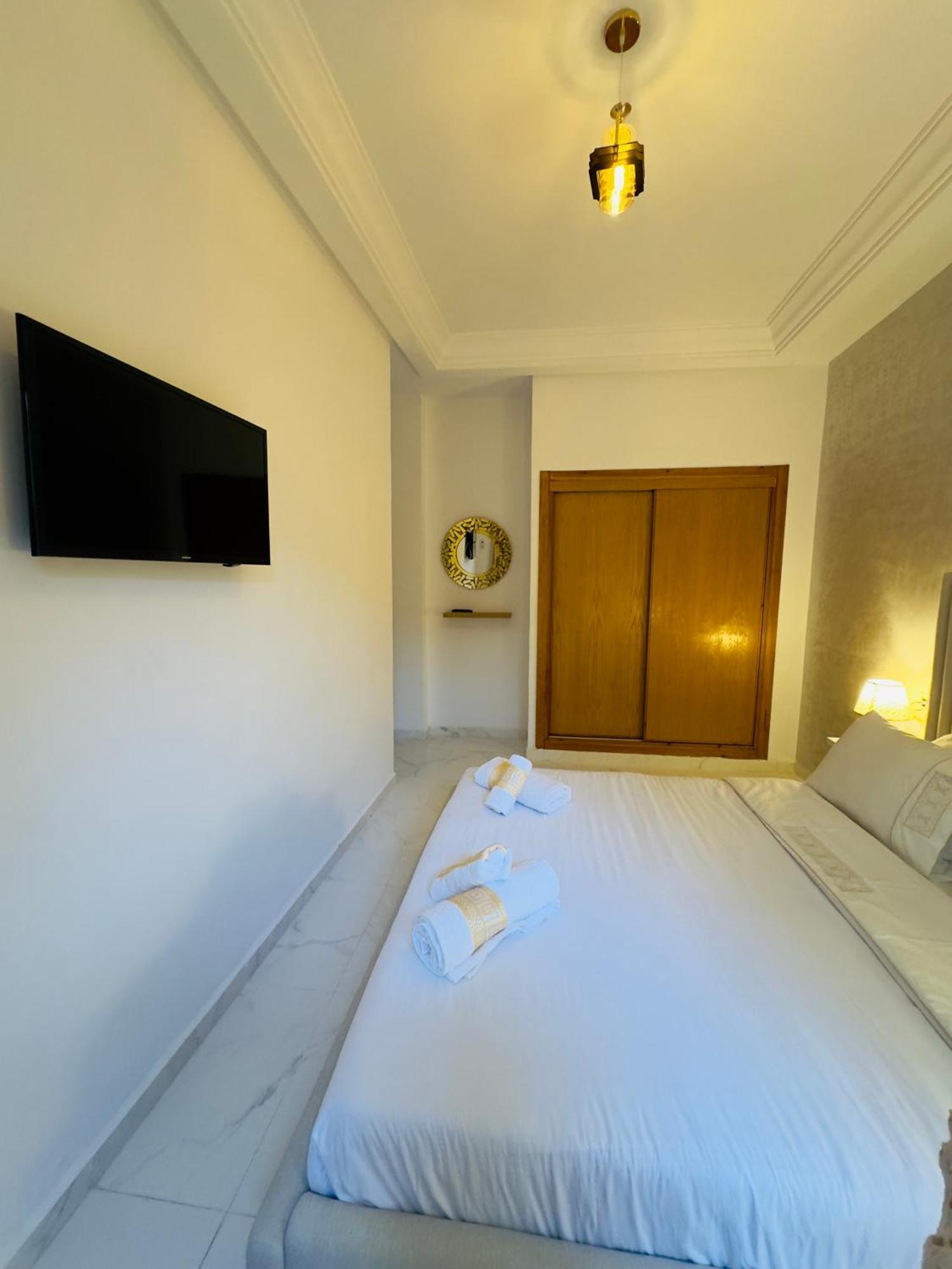 Apartment Amira Avec Jardin Privatif