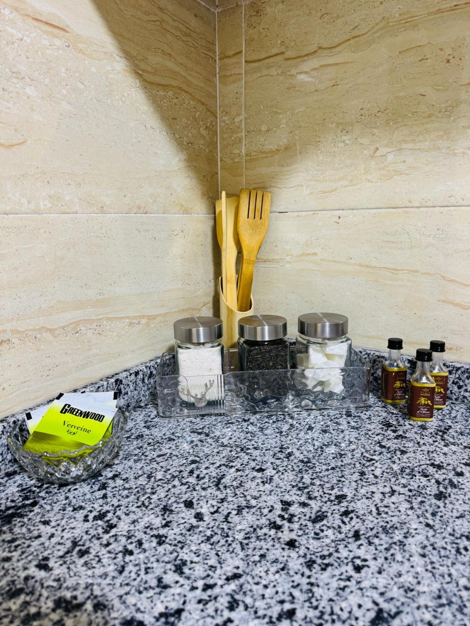 Apartment Amira Avec Jardin Privatif Fes
